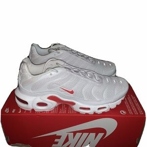 Nike White Air Max Plus (Womens Size 7.5)